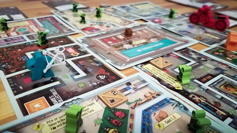 Зомби в доме настольная игра обзор. Tiny epic boardgame. tiny epic zombies игра. настольная игра zombie. зомби в школе настольная игра.