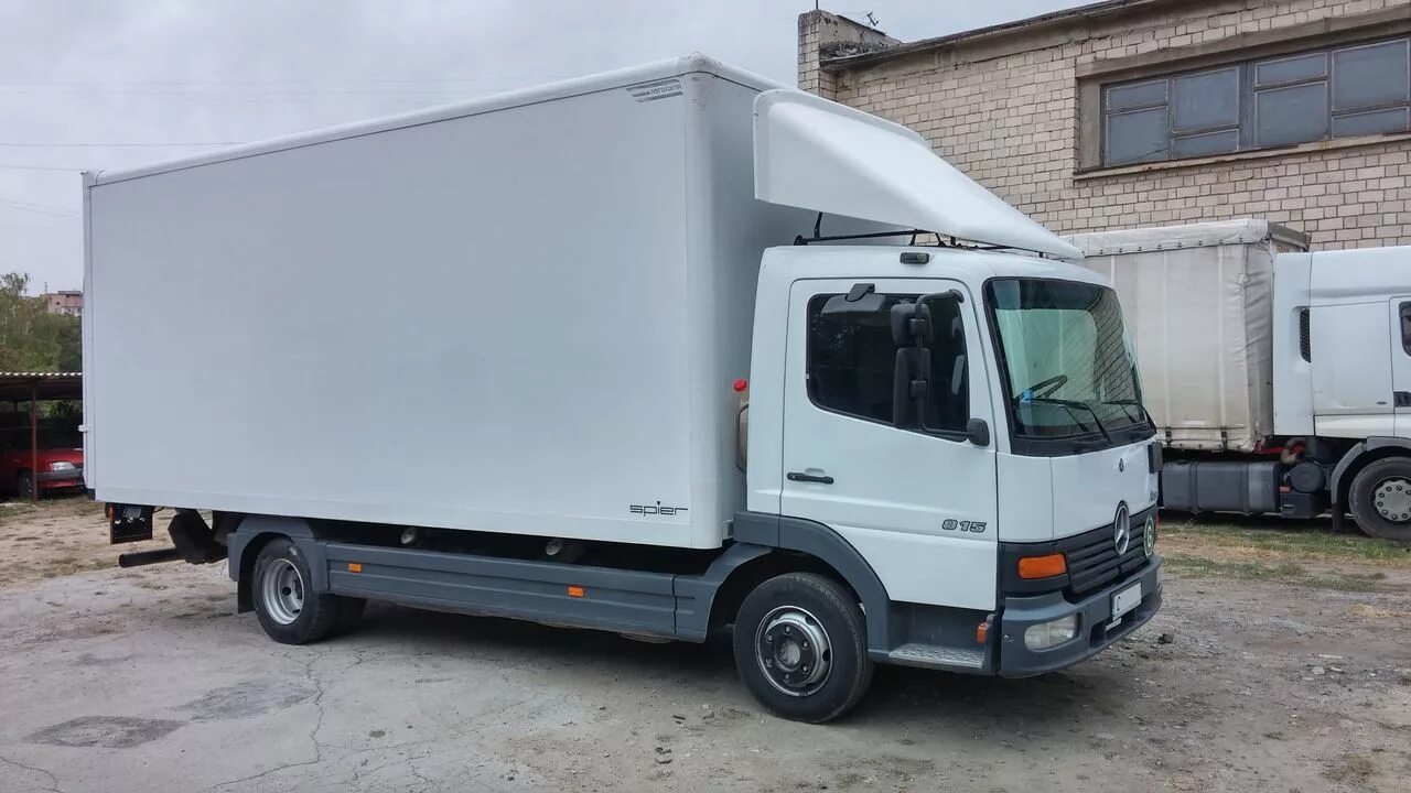 Mercedes-Benz Atego 815. Мерседес Бенц 815 Atego. Мерседес Атего 2003 года. Мерседес Бенц Атего 815 фургон. Купить мерседес атего бу авито