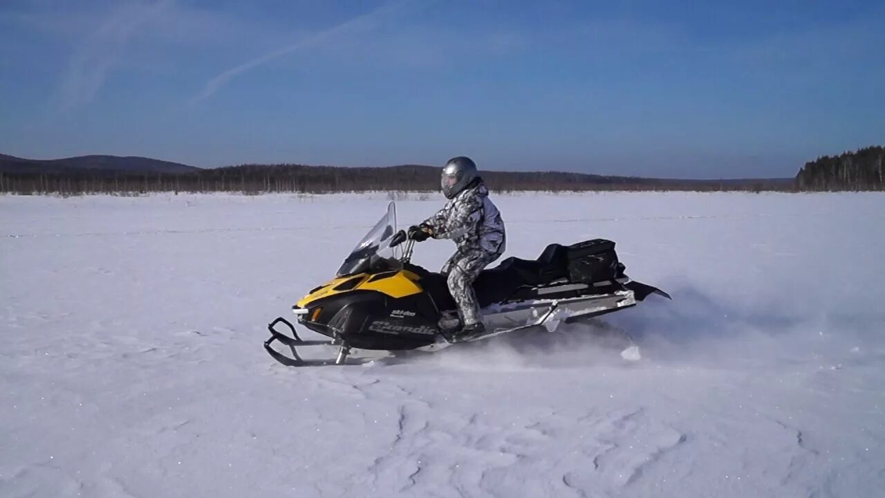 Купить бу снегоход брп скандик. Снегоход БРП Скандик 600. Снегоход Ski-Doo Skandic WT 600 Ace. Снегоход BRP Ski-Doo Skandic SWT 600. BRP Ski-Doo Skandic SWT 600 Ace.