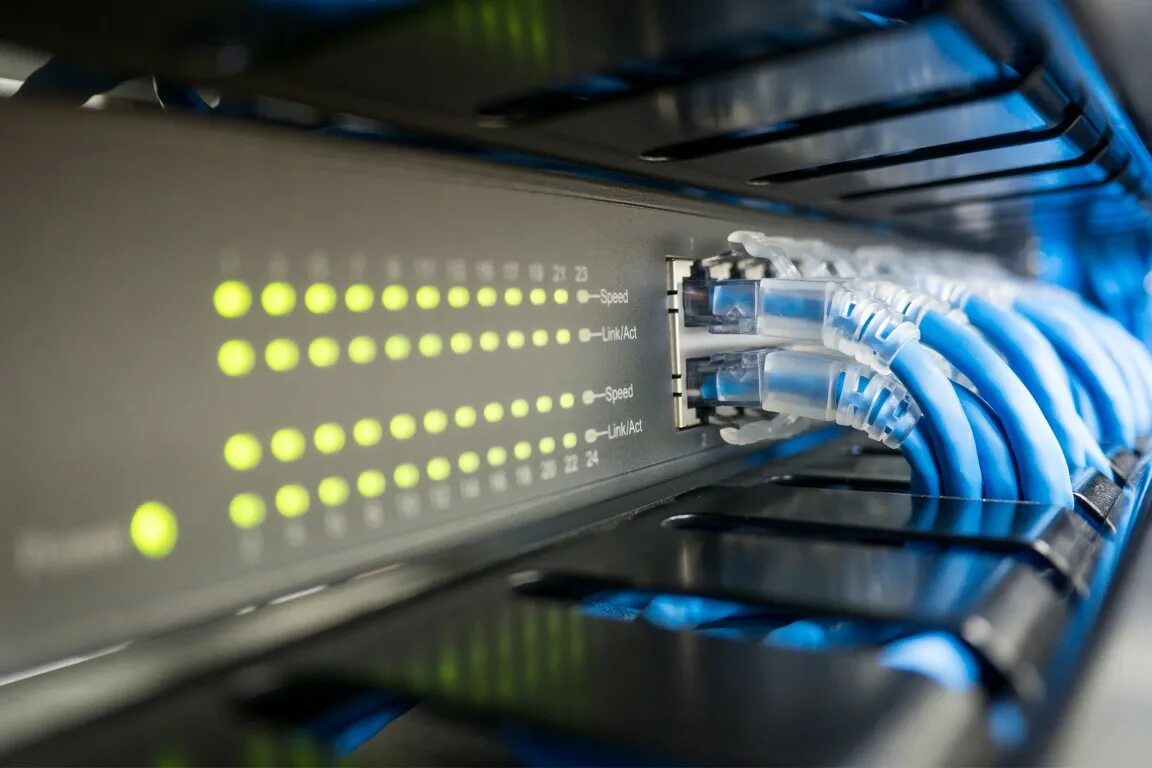 Компьютер сеть провайдера. Высокоскоростной интернет. компьютерные сети. широкополосный интернет. технология ethernet.