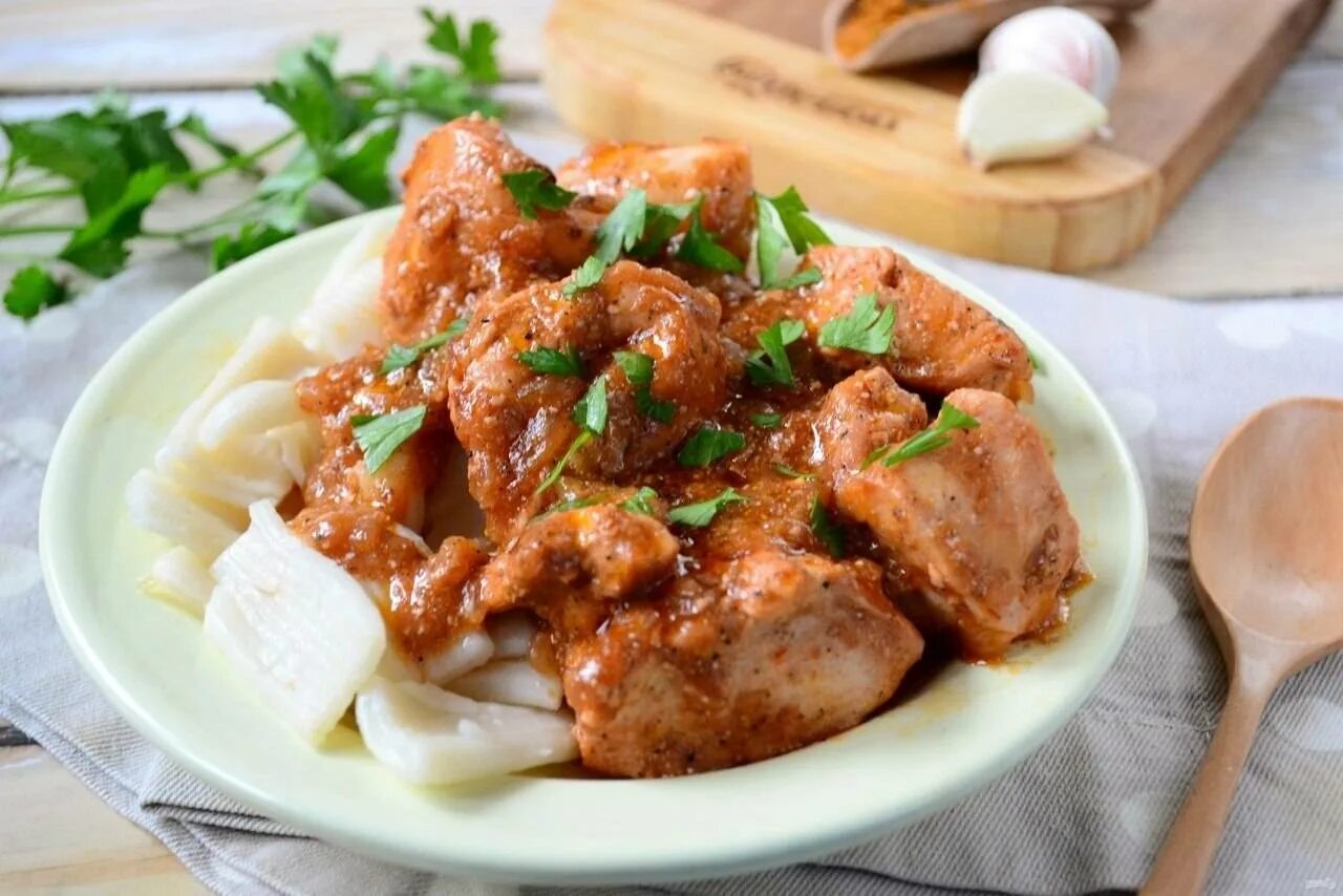 Курица тикка масала. Цыпленок тикка масала. «Курица тикка масала» (Chicken Tikka Masala). Блюдо тикка масала.