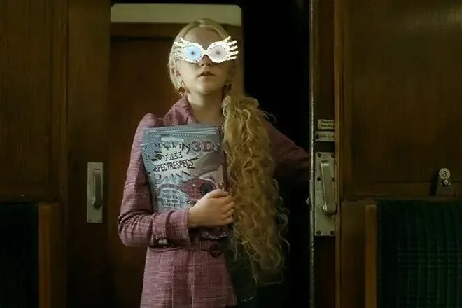 Мозгошмыги. Полумна Лавгуд в очках. Полумна Лавгуд очки. Очки Luna Lovegood.