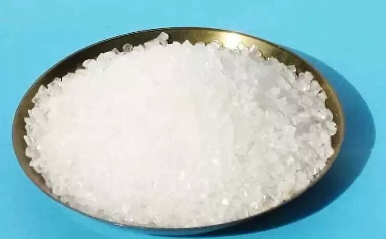 Сульфат натрия на 10 воды. Мирабилит глауберова соль. Декагидрат сульфата натрия. Глауберова соль – na2so4 ∙ 10h2o,. Глауберова соль сульфат натрия Кучукское.