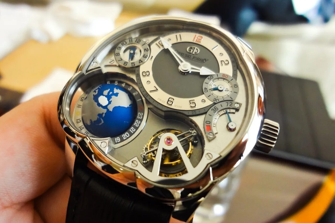 Муж час санкт. Greubel Forsey. Greubel Forsey часы. Часы Greubel Forsey копии. Greubel Forsey Greubel Forsey GMT GMT Earth Tourbillon White Gold 920016625.