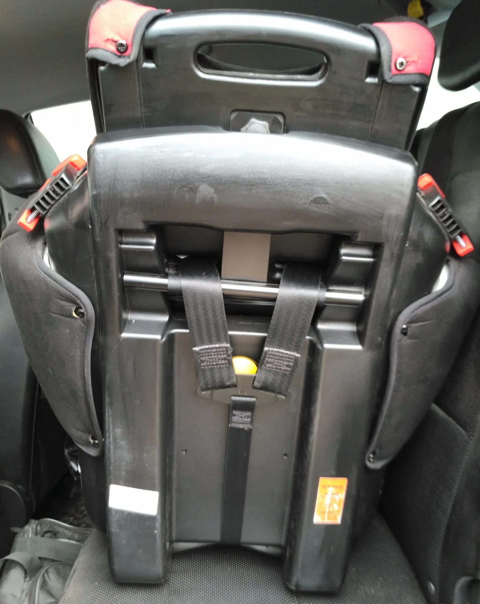 Recaro sport автокресла. Детское сиденье Recaro young Sport. Recaro автокресло 0/+1. Recaro young Sport инструкция. Recaro young Sport Hero кресло инструкция.