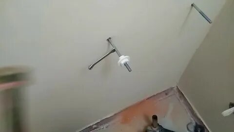 Как крепить раковину к тумбе в ванной