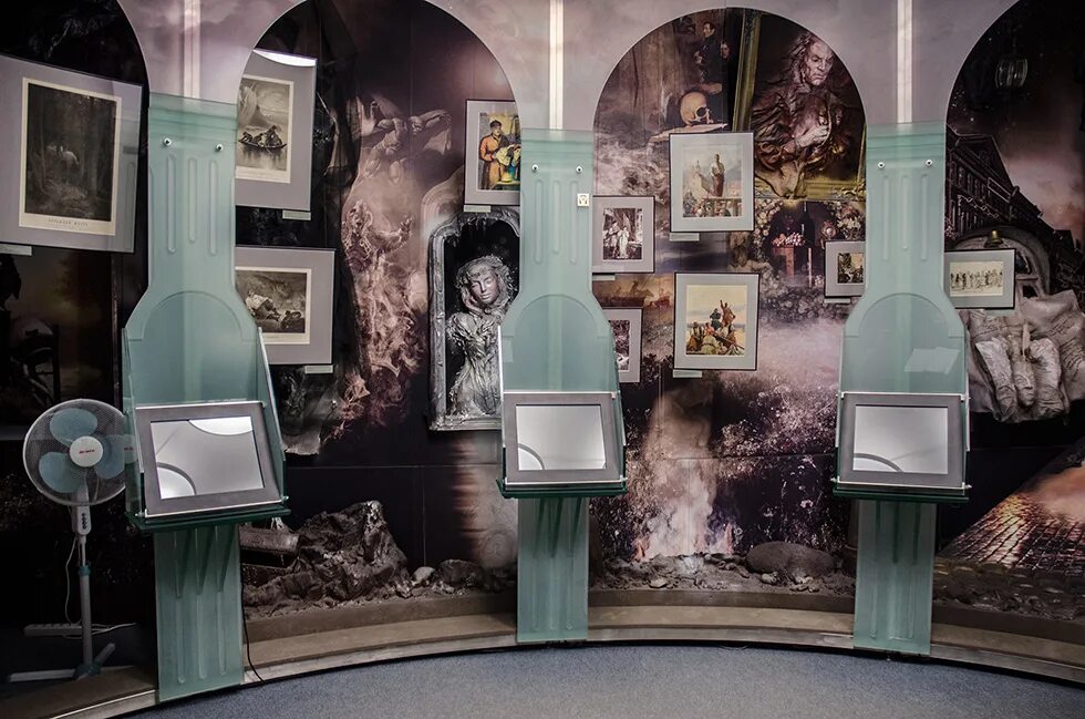 музей андрея рублева экспозиции.