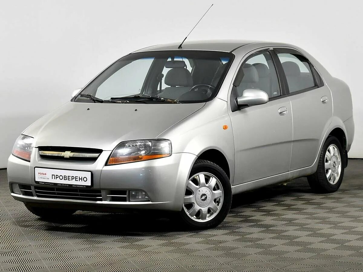 Бмв е87 седан. 6. Рено логан 1. 1 2004 i. Ford focus 1 хэтчбек.
