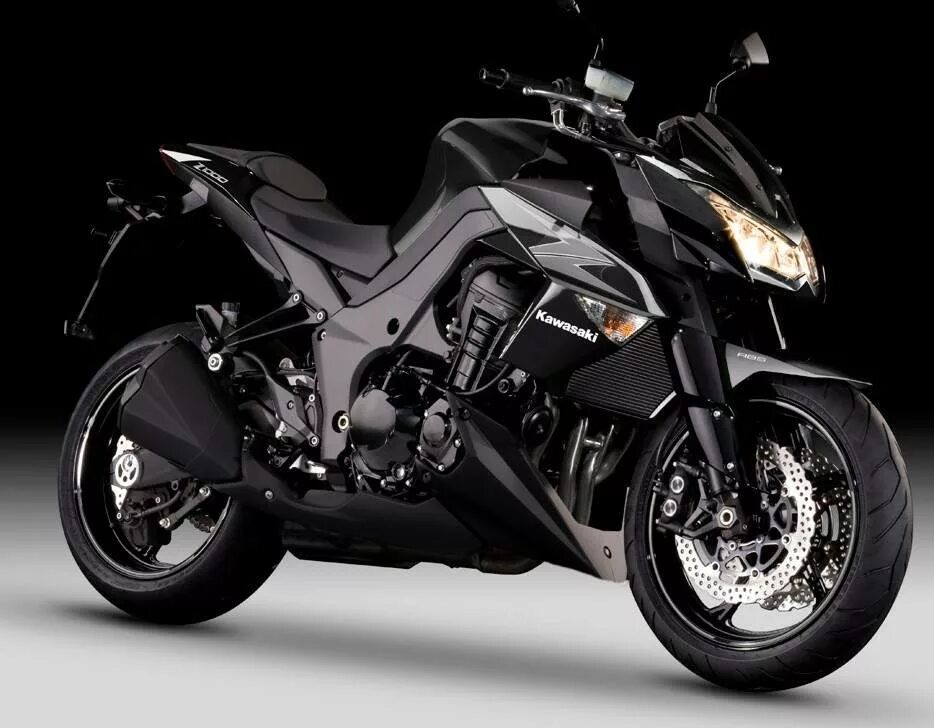Байка 2012. Kawasaki z1000 black edition. нейкед кавасаки z1000. кавасаки z1000 черный. kawasaki z1000 2012.