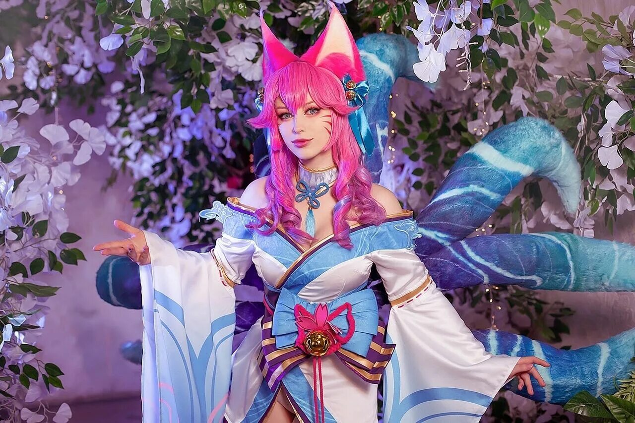 Ари х. Spirit blossom ahri. ари лига легенд косплей. ahri spirit blossom cosplay.