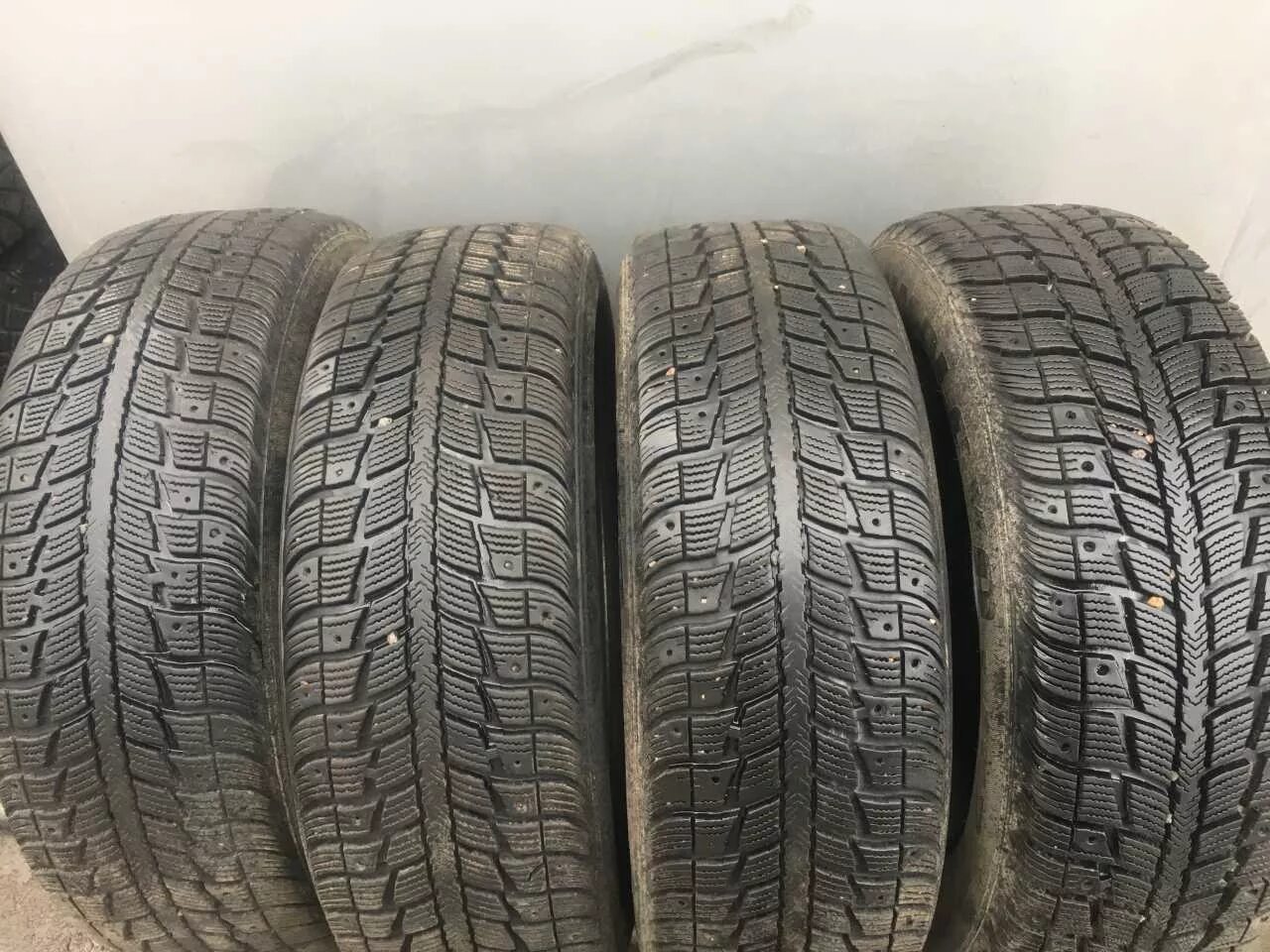 Шины в мичуринске. 205/60 R16 Federal Himalaya ws2. Резина Dunlop зимняя 205 60 16. Покрышка 205 60 р16 Грузия зимни. Зимние шины б у 205-16-60.