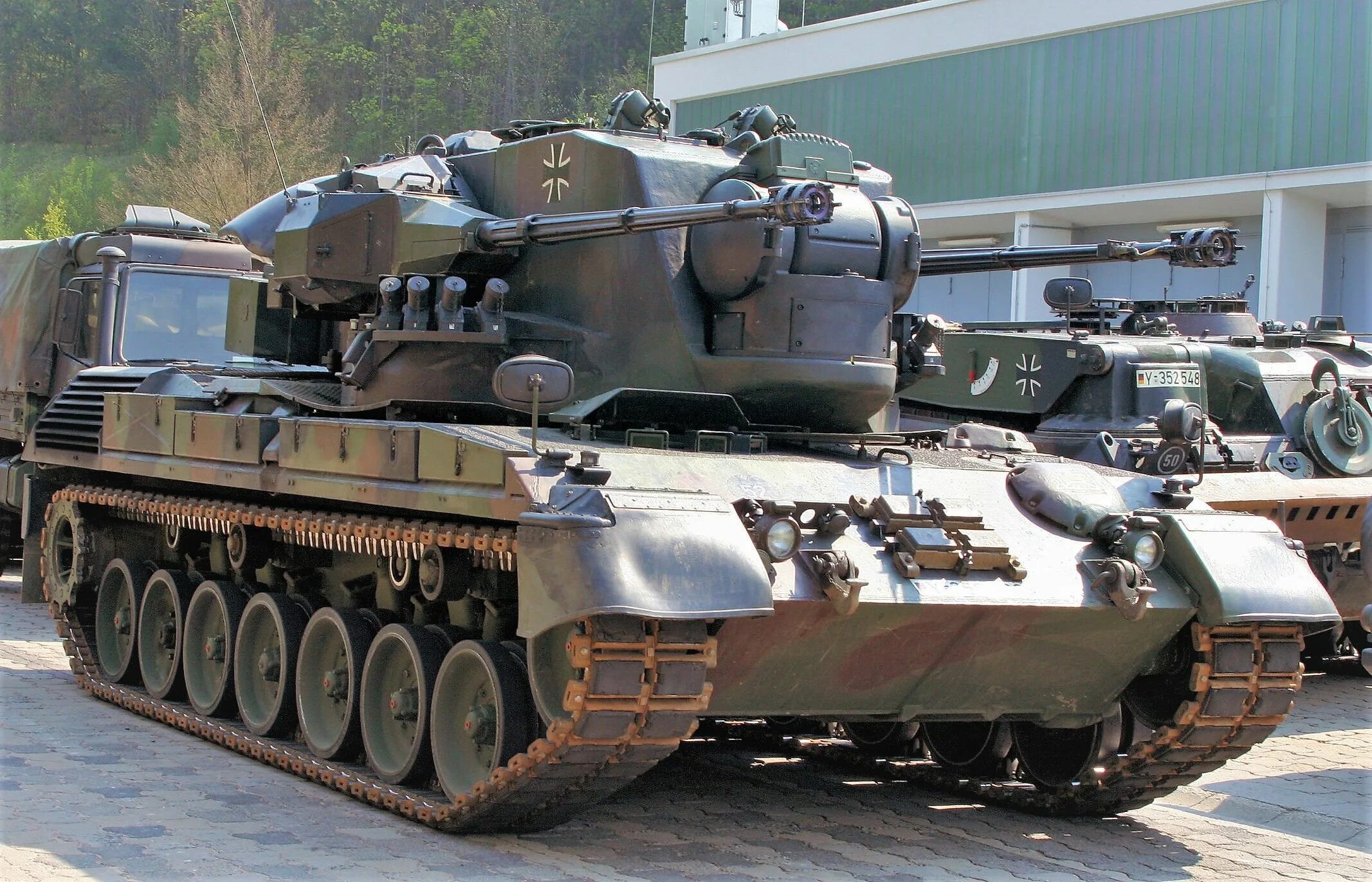 ЗСУ Gepard 1a2. ЗСУ гепард 1а2. ЗСУ гепард Германия. Гепард 1а2 немецкая ЗСУ. Танк гепард