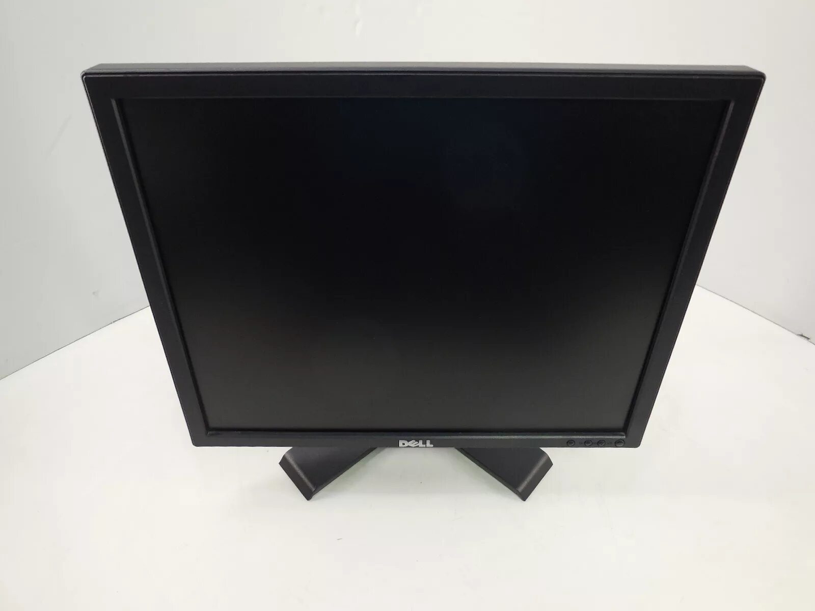 Жк монитор 19. Monitor TFT 19" dell. Монитор dell e190sb. Монитор 19" dell 19. Монитор Sharp TFT 19".