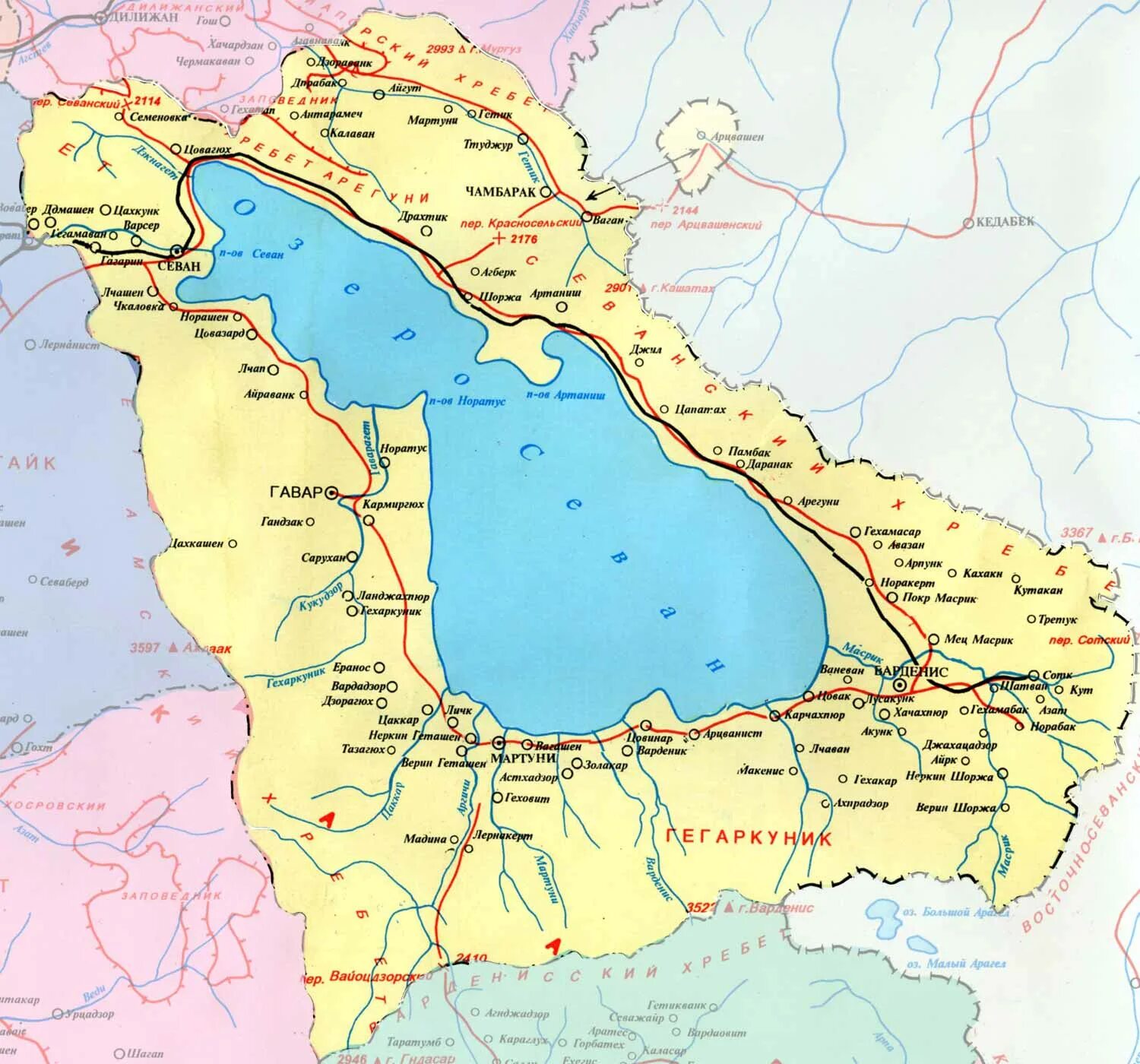 Армения граничит с морем. Озеро Севан на карте Армении. Севан озеро на карте Евразии. Озеро Севан на физической карте.