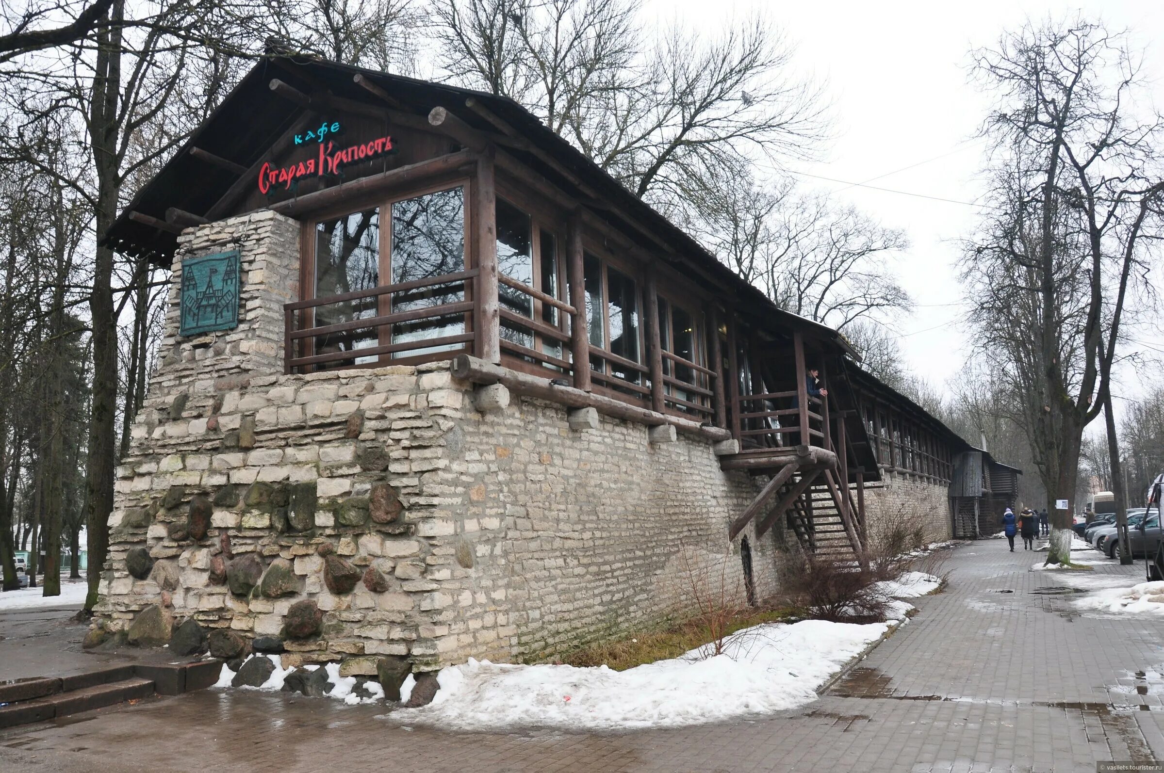 Старая крепость сайт. Кафе Старая крепость Псков. Старая крепость Бийск. Крепость Псков кафе. Старая крепость Бийск кафе.