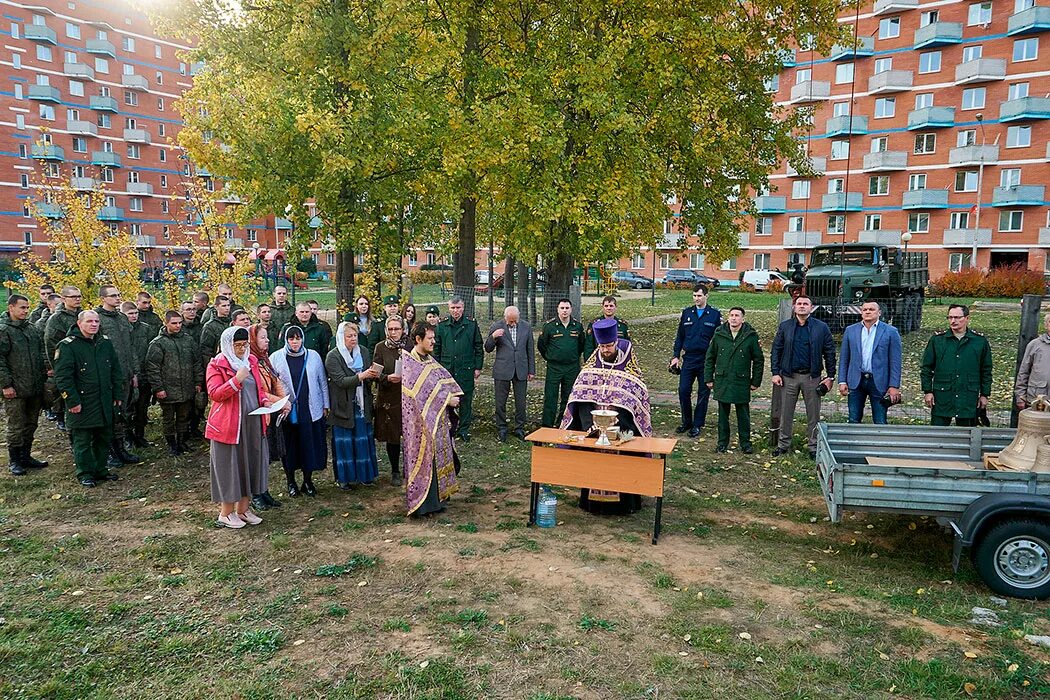 Погода в загорянском. Поселок Загорянский Щелково. Загорянка храм на ВШК. Военный городок ВШК Загорянский. Пос Загорянский Щелковский район храм.