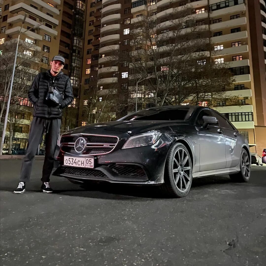 Мерс банан ахмеда. Wengallbi cls 63. мерседес wengallbi. банан мерс ахмед алиасхабов. wengallbi банан.