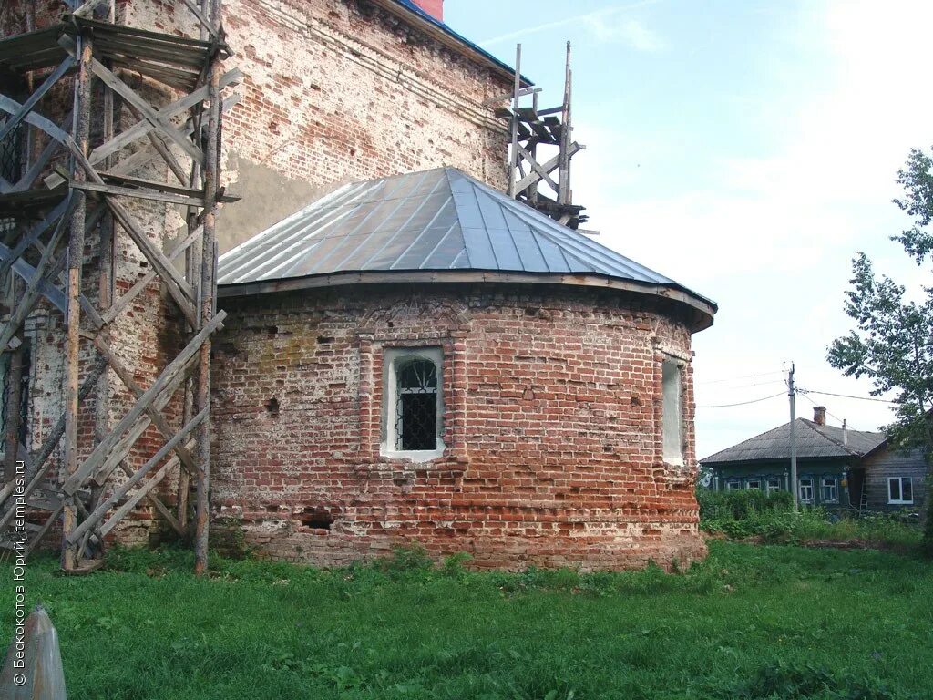 Кувакино Ярославская область храм. Село Кувакино Некрасовский район Ярославская область. Село Кувакино Ярославская область храм Архангела Михаила. Архангельский храм села кутловы Борки.