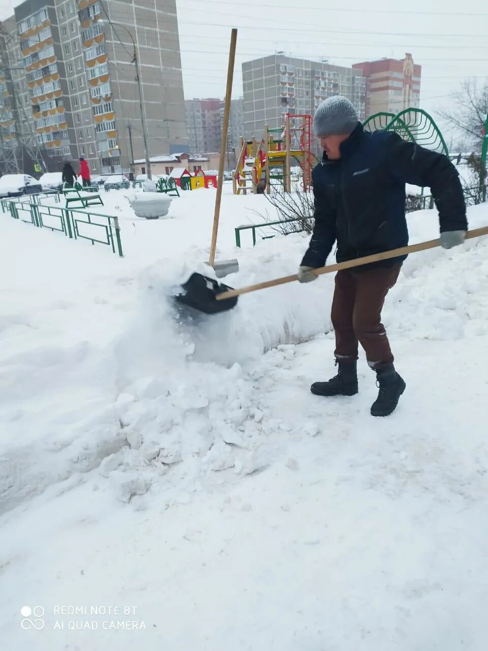 Клининговые подольск. Егорьевск уборка снега. Уборка от снега в Подольске. Работа в Климовске. Подработка в Климовске.