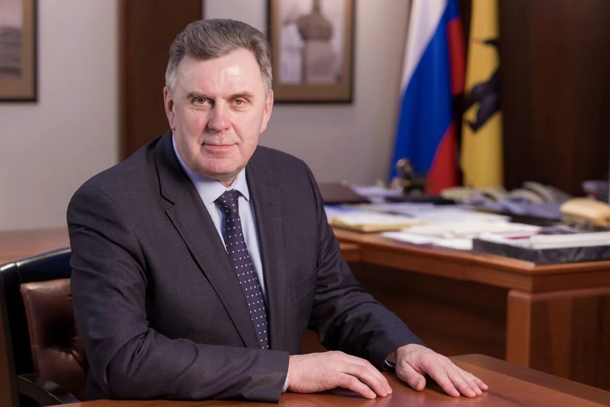 Ястребов п п. Ястребов п п
