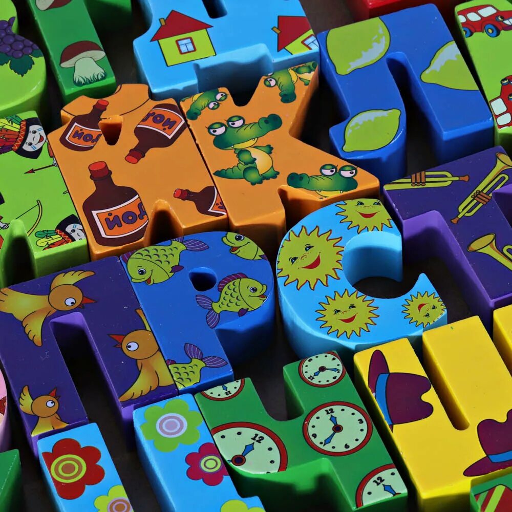 буквы папа карло. игрушка деревянная - азбука "папа карло" 6572r. папа карло с азбукой. буквы папа карло. игрушка деревянная - азбука "папа карло" в/к арт 6572r.