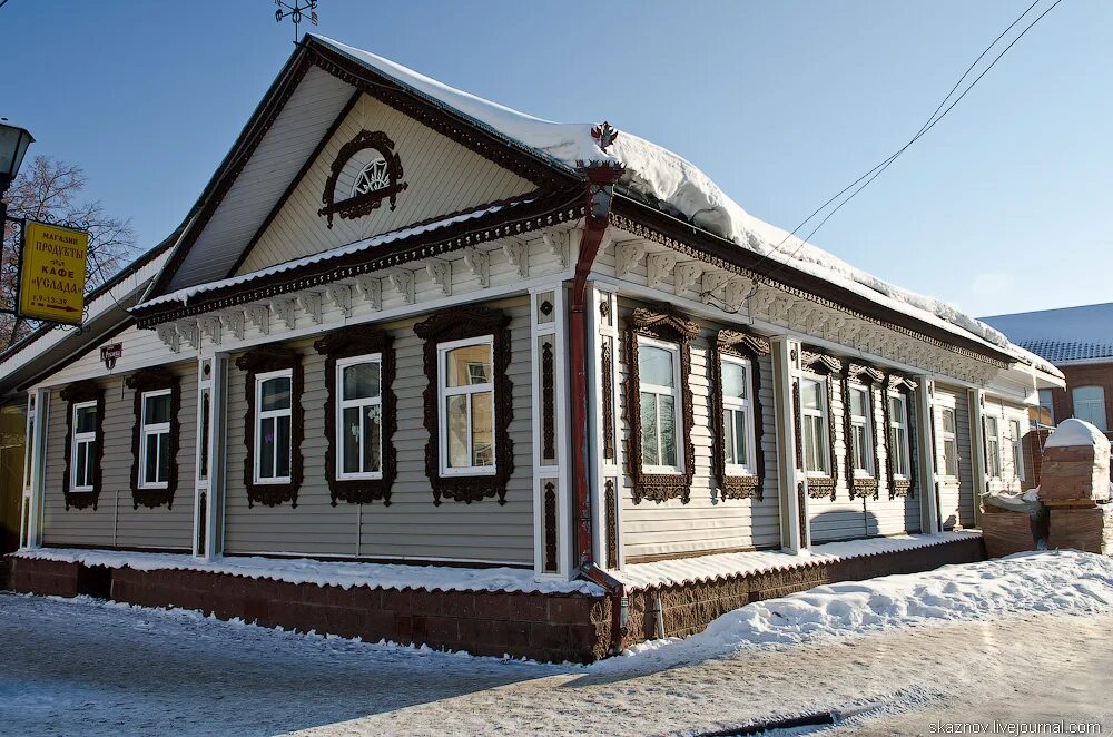 Хохломской музей в городе семёнове нижегородской области. Набережная юрия долгорукого городец. Городец город. Город городец нижегородской области. Семенов городец.
