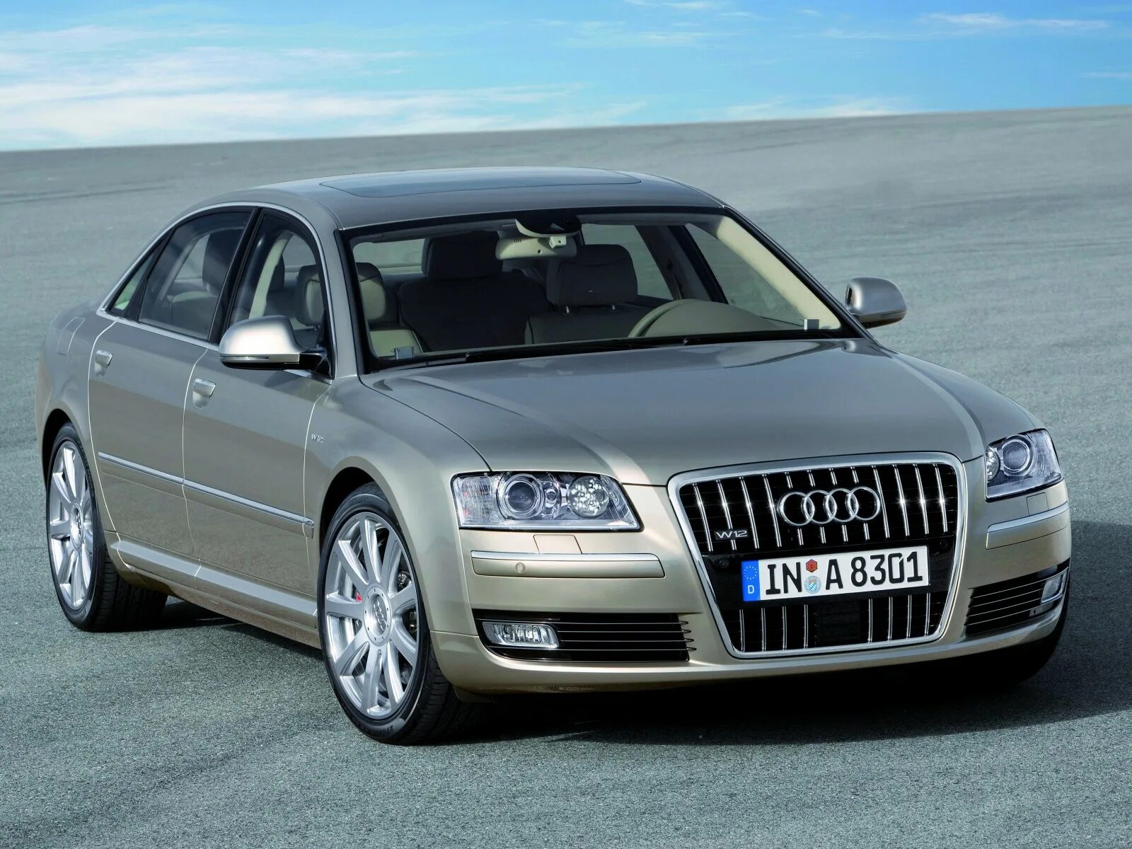 Audi a8l w12 2008. Audi a8 w12. Ауди а8 w12 quattro. Audi a8 d3 w12. Куплю ауди а8 в москве