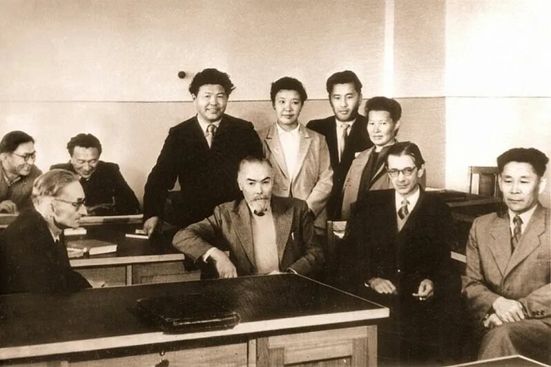 ю 1960. сингапур 1960 год. ю 1960. хрущев 1960. первый отряд космонавтов 1960.