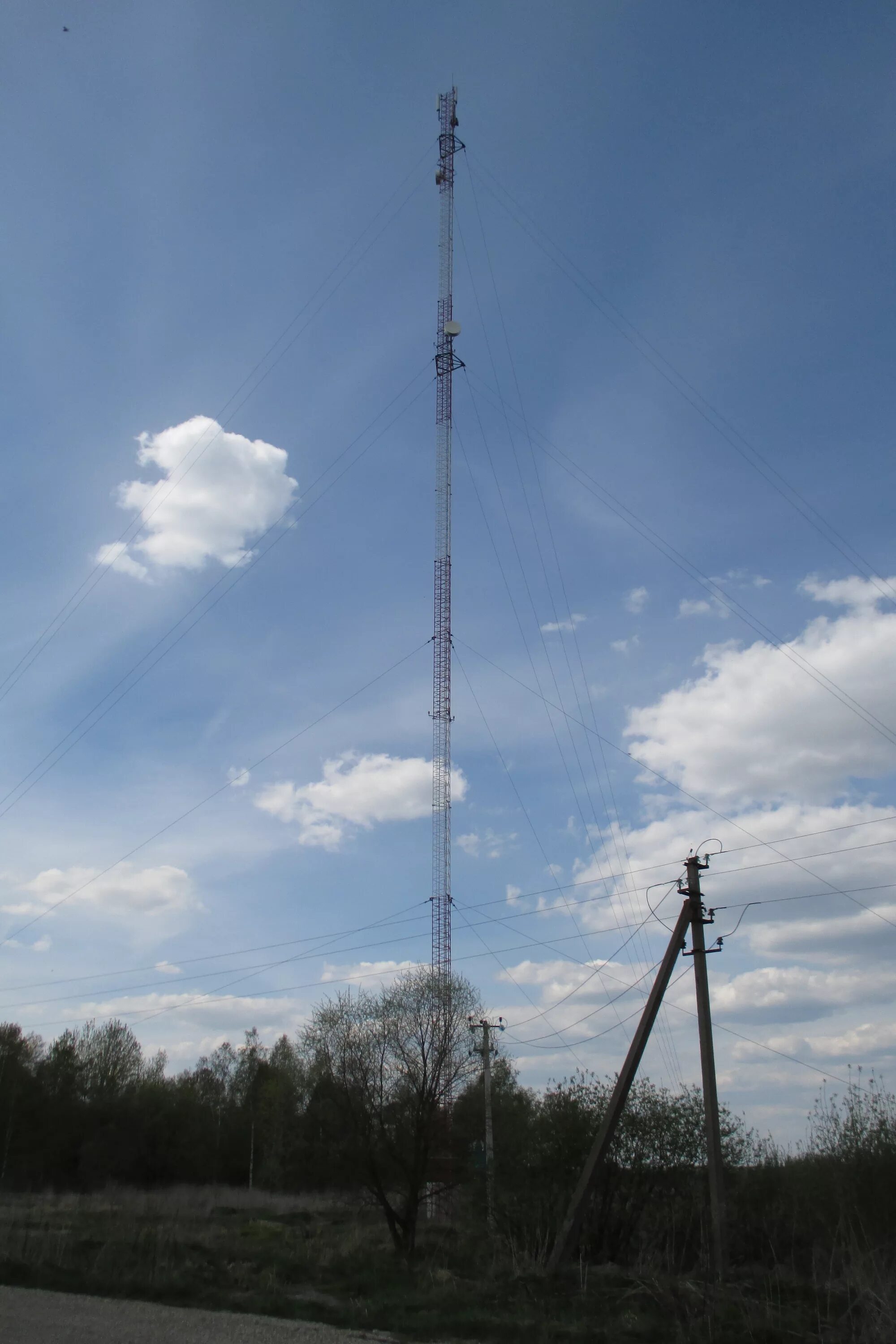 Вышка радиовышка. Базовая станция сотовой связи #019776. Вышки 5g в питере. Где стоит вышка. Вышка сотовой связи лиинахамари.