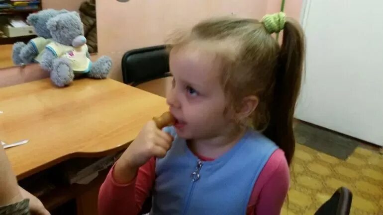 Постановка звука р видео для детей. Постановка звука к для дошкольников. Юлия орлова логопед. Логопедические кривляния. Постановка звука с видео.