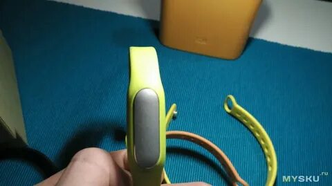 Mi band не включается экран