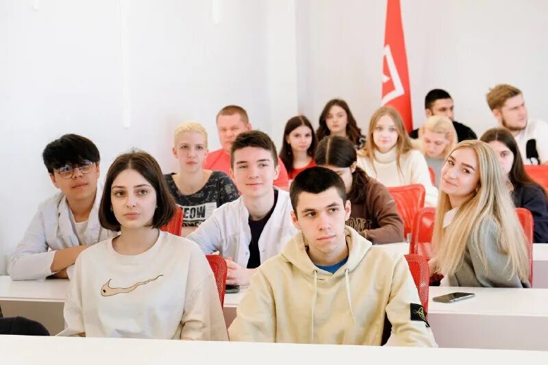 Ниу вшэ мгу. Менеджер студент. Менеджер университеты москвы. Менеджер университеты москвы. Менеджер университеты москвы.