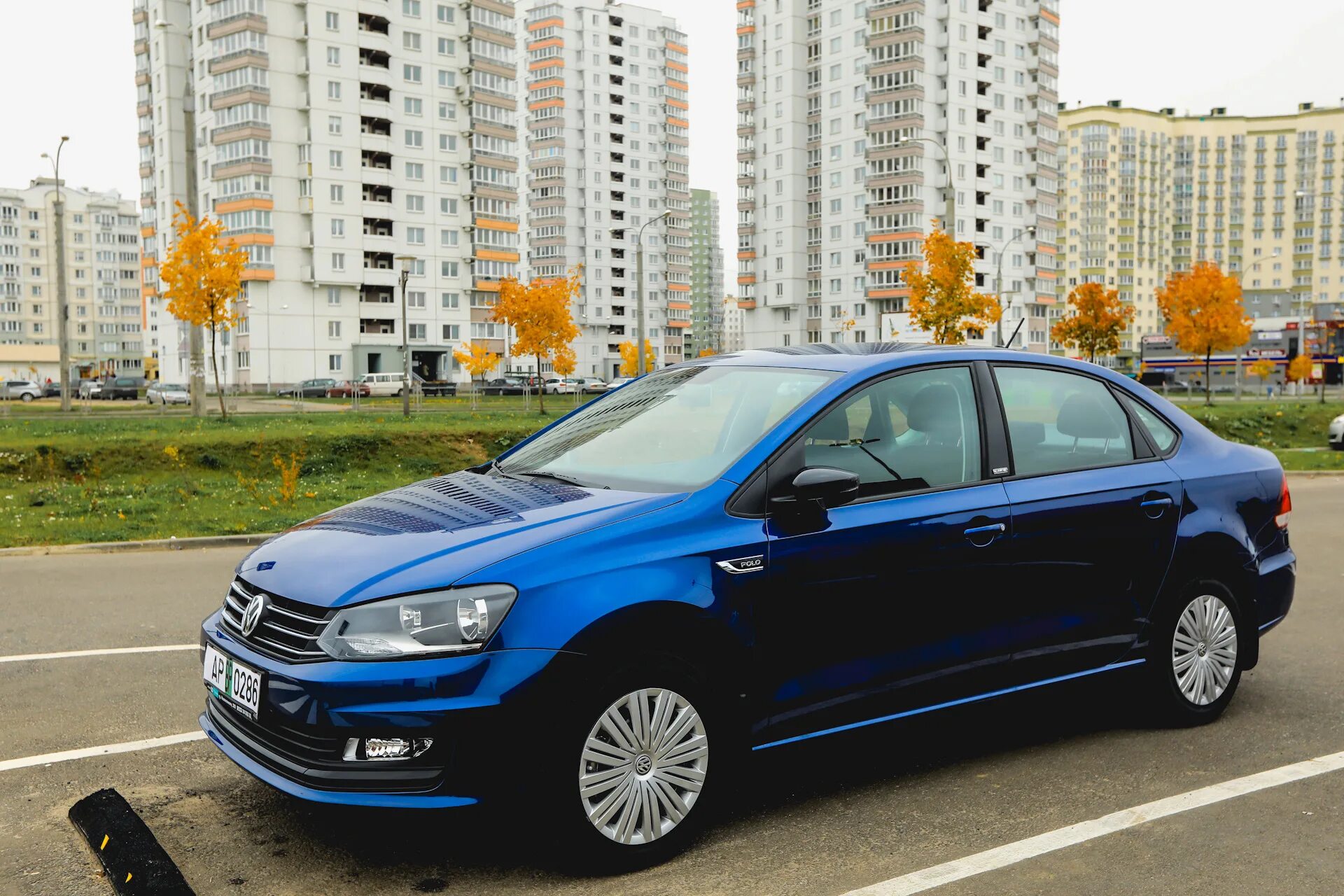 Поло седан купить москва. Volkswagen Polo sedan 2017. Volkswagen Polo sedan 2012. Фольксваген поло седан 2018. Фольксваген поло седан 2017.