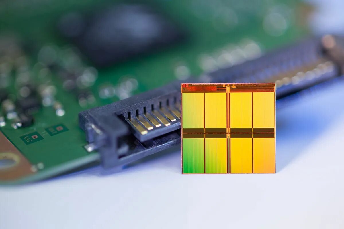 Flash memory chip. Флэш-память nand. чипы памяти nand. микросхема nand flash. nand-flash — флэш-память nand.