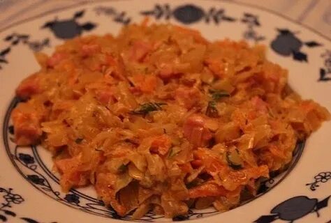 Рецепт вкусной капусты с колбасой
