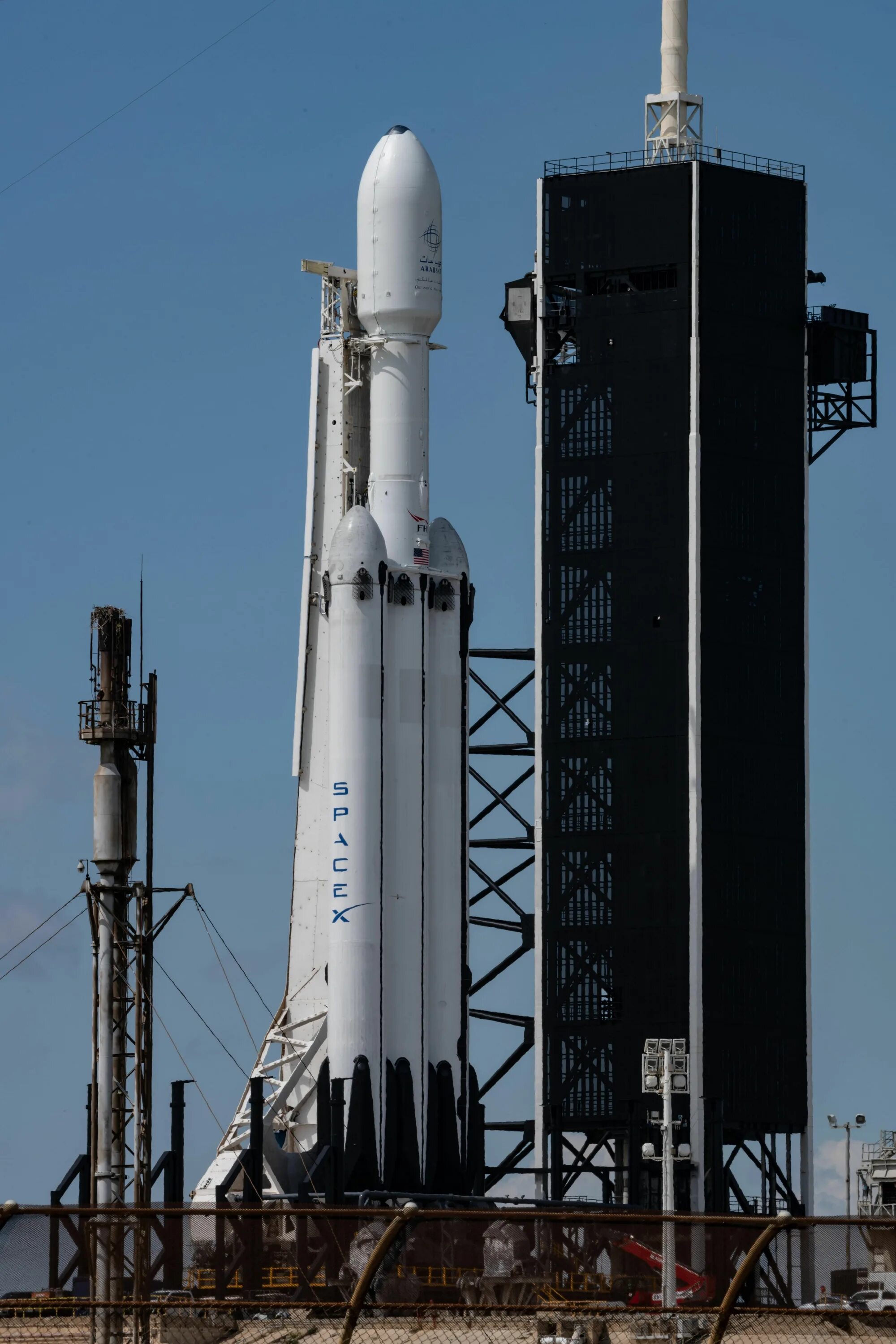 Ракета спейс икс. Falcon heavy ussf-44. Spacex falcon heavy. Запуск фалькон хеви. Falcon heavy europa clipper.