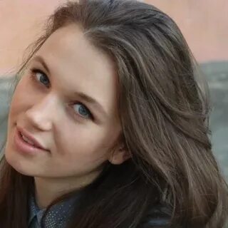 Александры серой