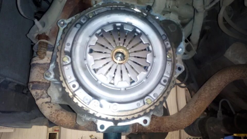 Сцепление byd f3. Манжета сцепления byd f3. выжимной подшипник byd f3. валео диск сцепление на бид ф 3.