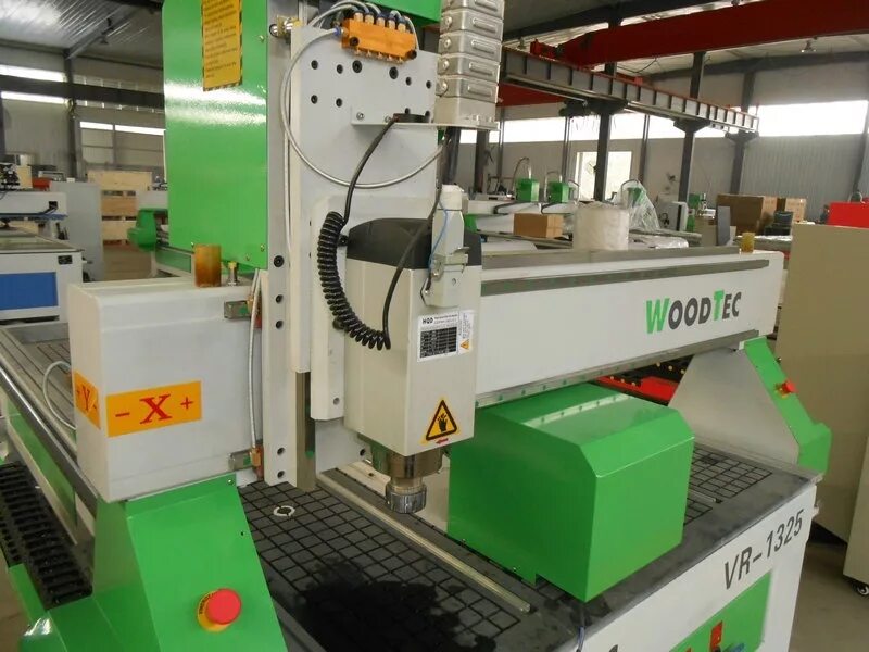 Woodtec vh-1325. Woodtec ch 1325l. Фрезерный станок с чпу woodtec. Вудтек. Woodtec h 2040l.