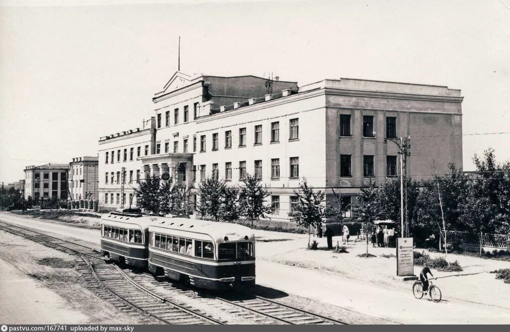 Орск 80 годы. Орск Оренбургская область 1950. Улица Советская старый город Орск. Орск СССР. Чкаловская орск