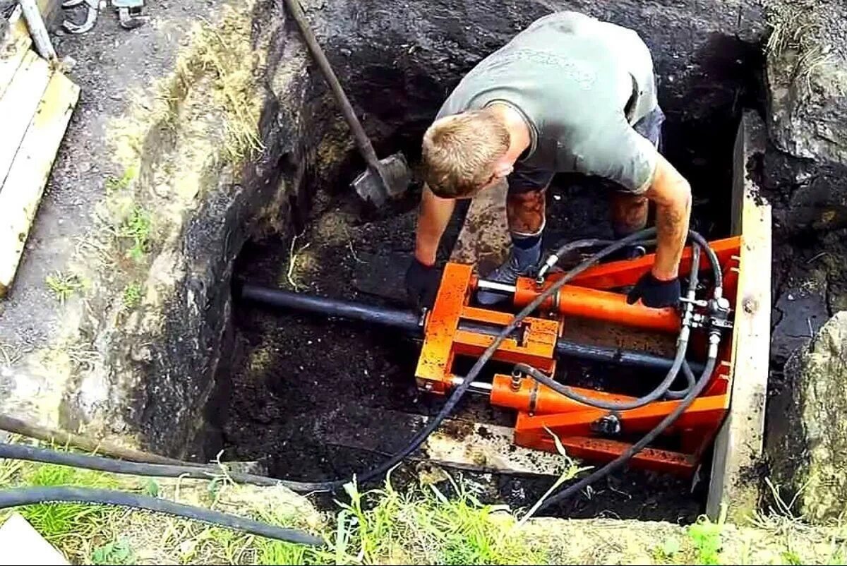 Гнб бурение цена. ГНБ прокол 4х160. ГНБ прокол под дорогой. Прокол под дорогой для газопровода технология. Мини ГНБ прокол под дорогой.