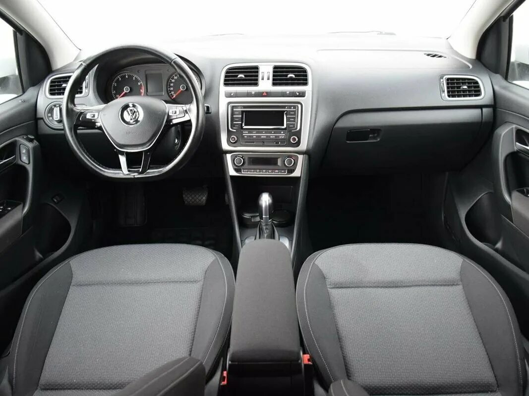 фольксваген поло 2017 бежевый. Polo sedan 2017. комплектация trendline volkswagen polo. фольксваген поло 2017 механика. Wv polo sedan 2017.