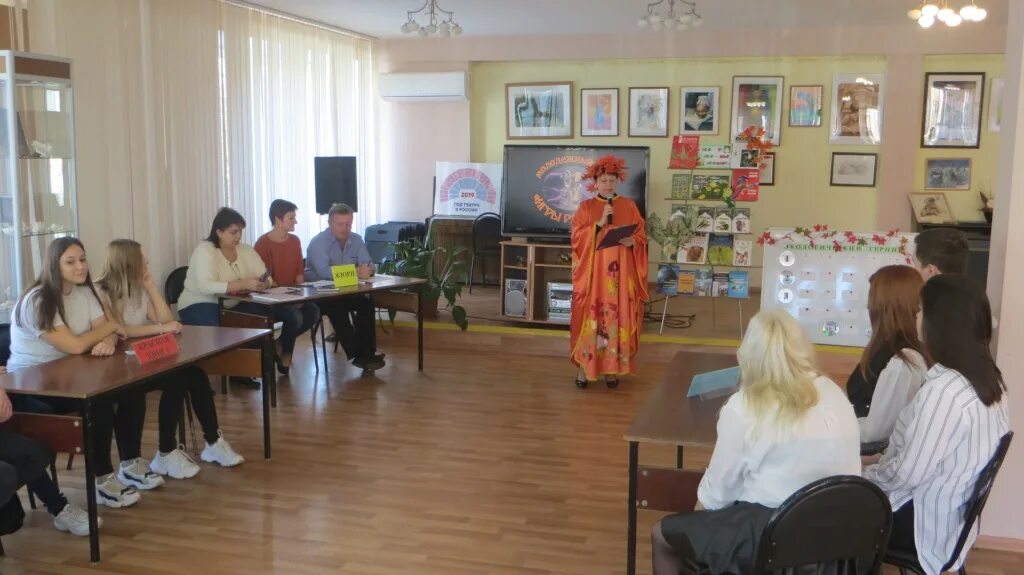 Детская библиотека кашира 1. Кашира ул советская 6а. Москва, каширский проезд, 7. Курс кашира. Каширский проезд д 7.
