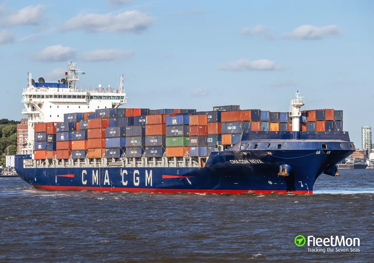 Cma shipping. Cma cgm neva. cma cgm cargo 767. контейнеровоз на неве. cma cgm санкт-петербург ксения.