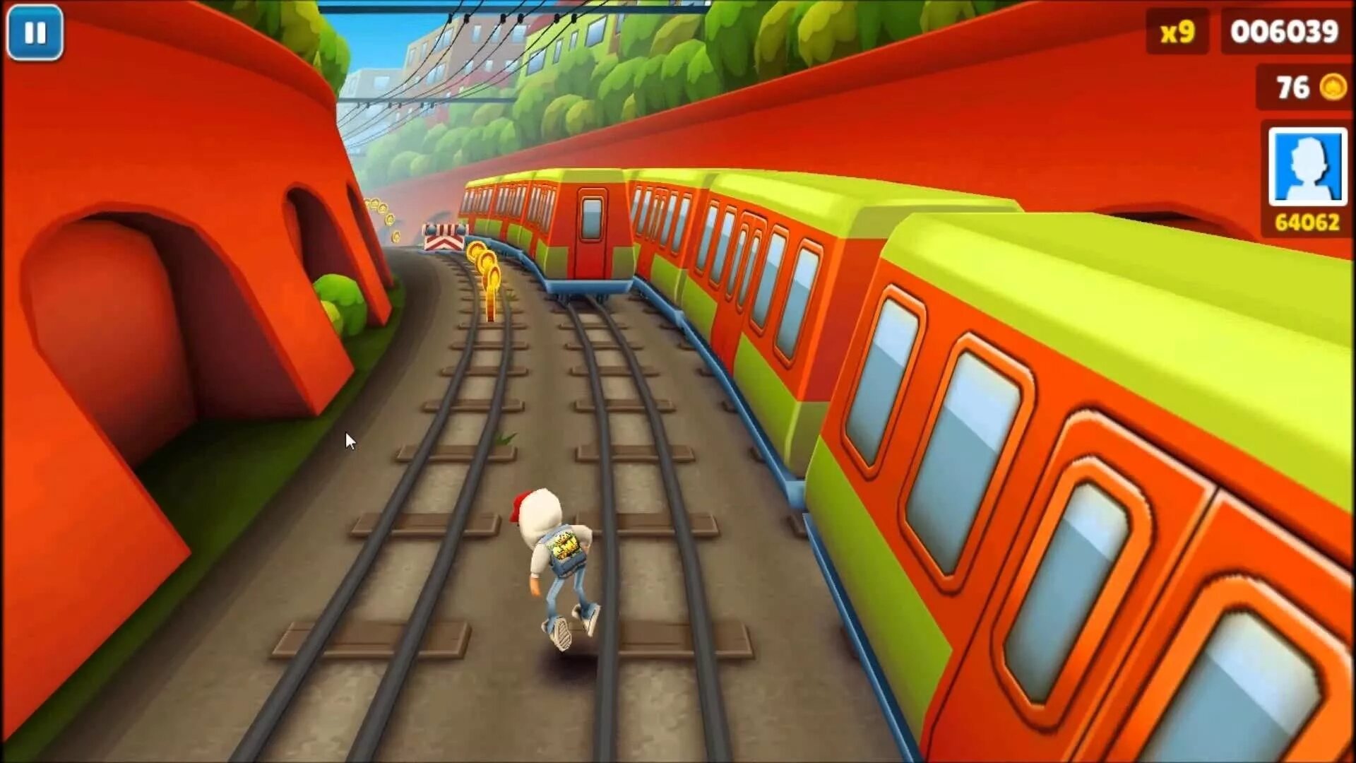 Игры без. Сабвей сёрф 2012. Бегалки Subway Surfers. Сабвей сёрф поезд. Сабвей сёрф сабвей сёрф.