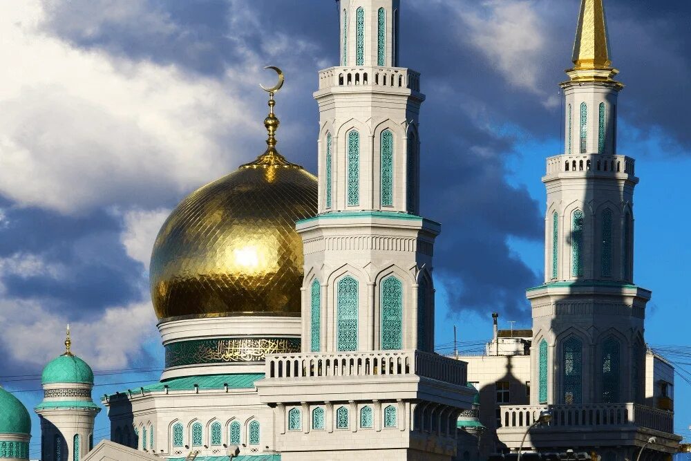 Мечеть в москве на проспекте мира. Мусульманская мечеть в москве. Мусульманская мечеть в москве проспект мира. Мечеть московская соборная мечеть. Мусульманская мечеть в москве.