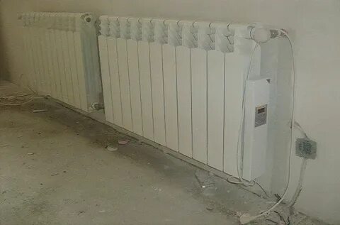 Зачем так топить батареи