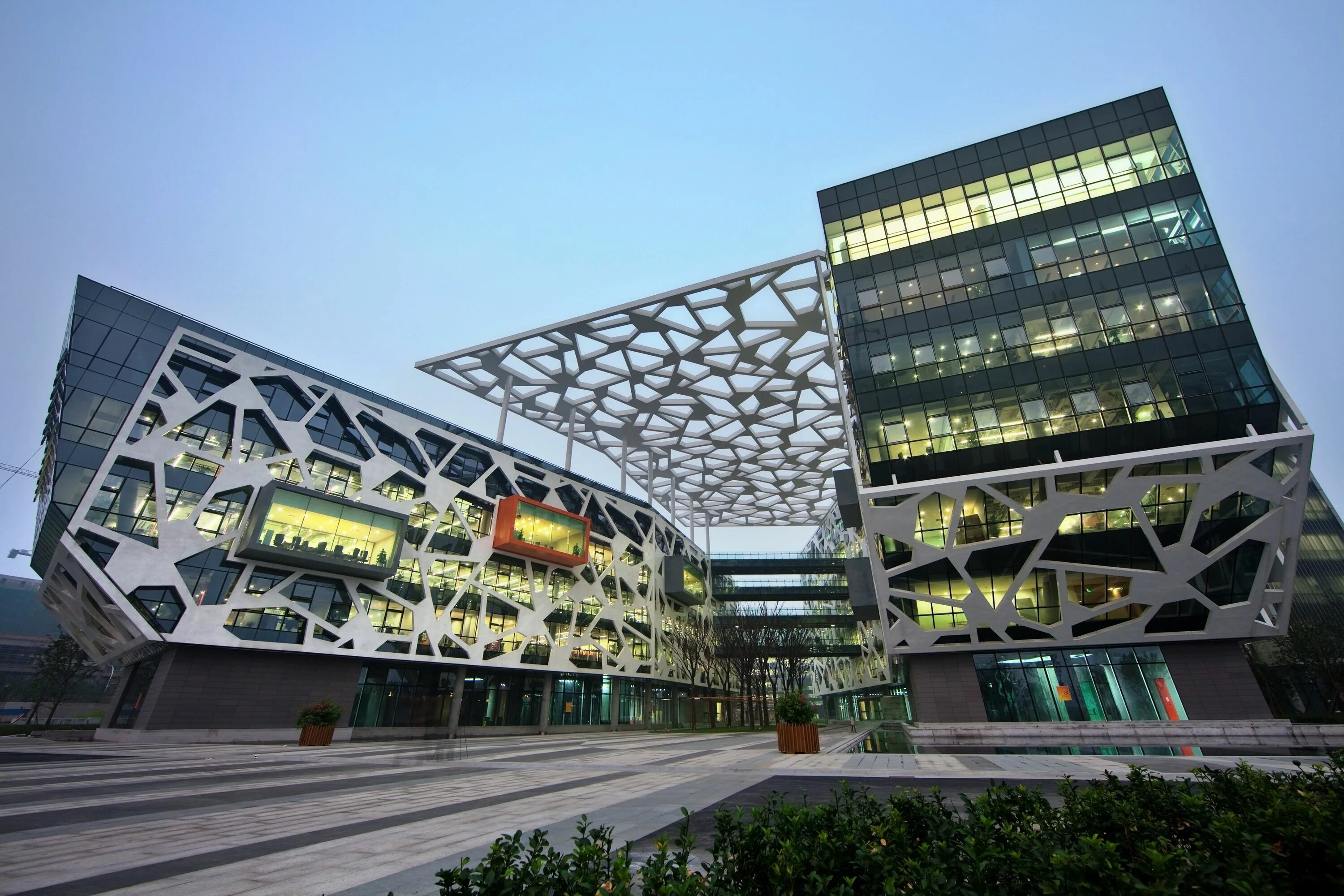 Главный офис в г. Штаб-квартира корпорации Alibaba в Ханчжоу. Офис Alibaba Group в Ханчжоу. Головной офис Alibaba Group в Ханчжоу.