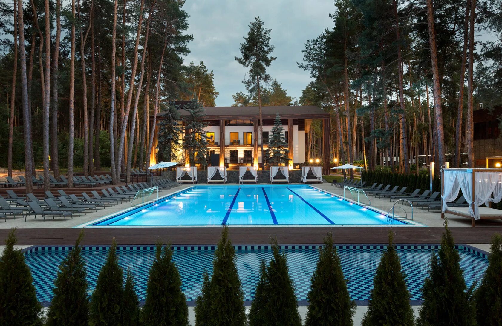 Camping spa. Комплекса Relax Park Verholy. Relax Park Verholy: Люкс-отель в лесу. Верхолы Полтава. Verholy Relax Park в Полтаве.