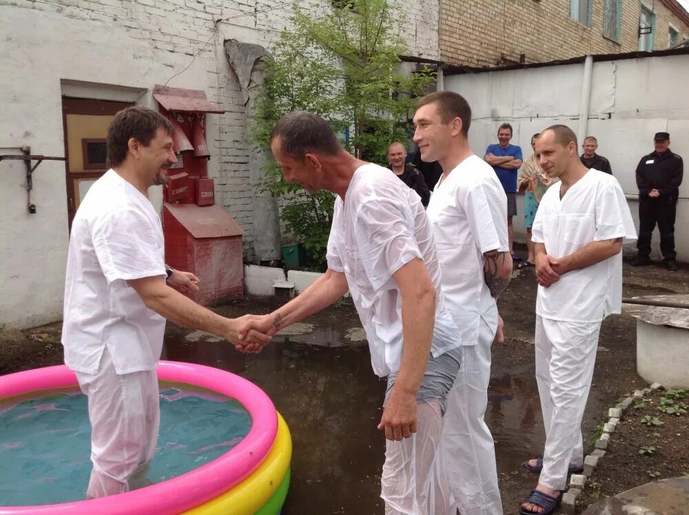 Лечебно исправительные учреждения для туберкулезников. Изолятор в тюремной больнице. Лечебно-исправительное учреждение срок отбывания. В чехове есть лечебно-исправительное учреждение. Медицинское обеспечение осужденных.